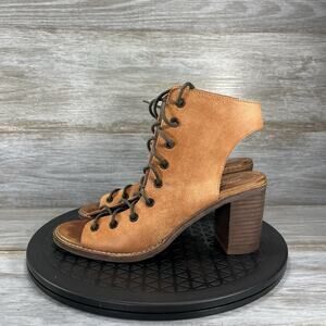 Jeffrey Campbell Women's Block Heel Leather Chelsea Boots Size 8